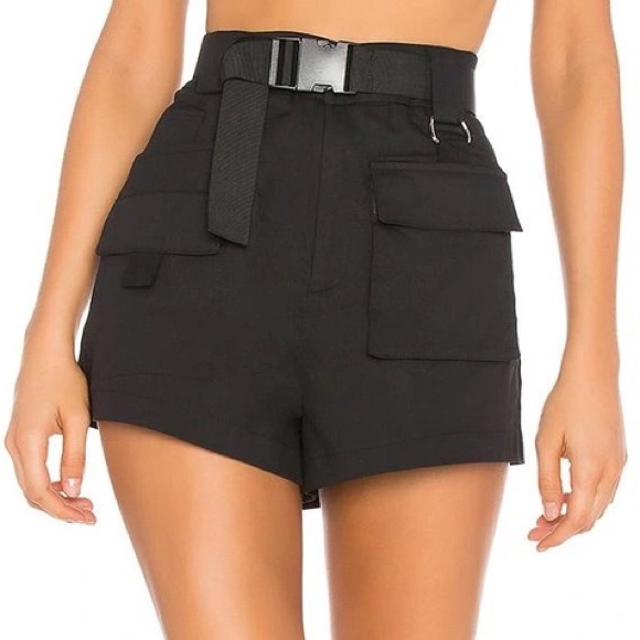 Harper Short en Black